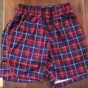 Men’s size small plaid athletic shorts
